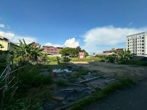 台灣房屋佳里加盟店 - 佳里平等街停車場用地